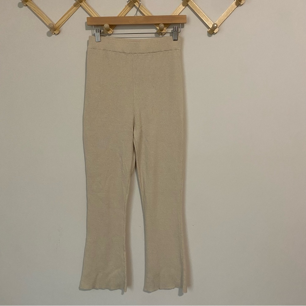 White Fox Beige Flare Leg Pull On Lounge Pants size Medium